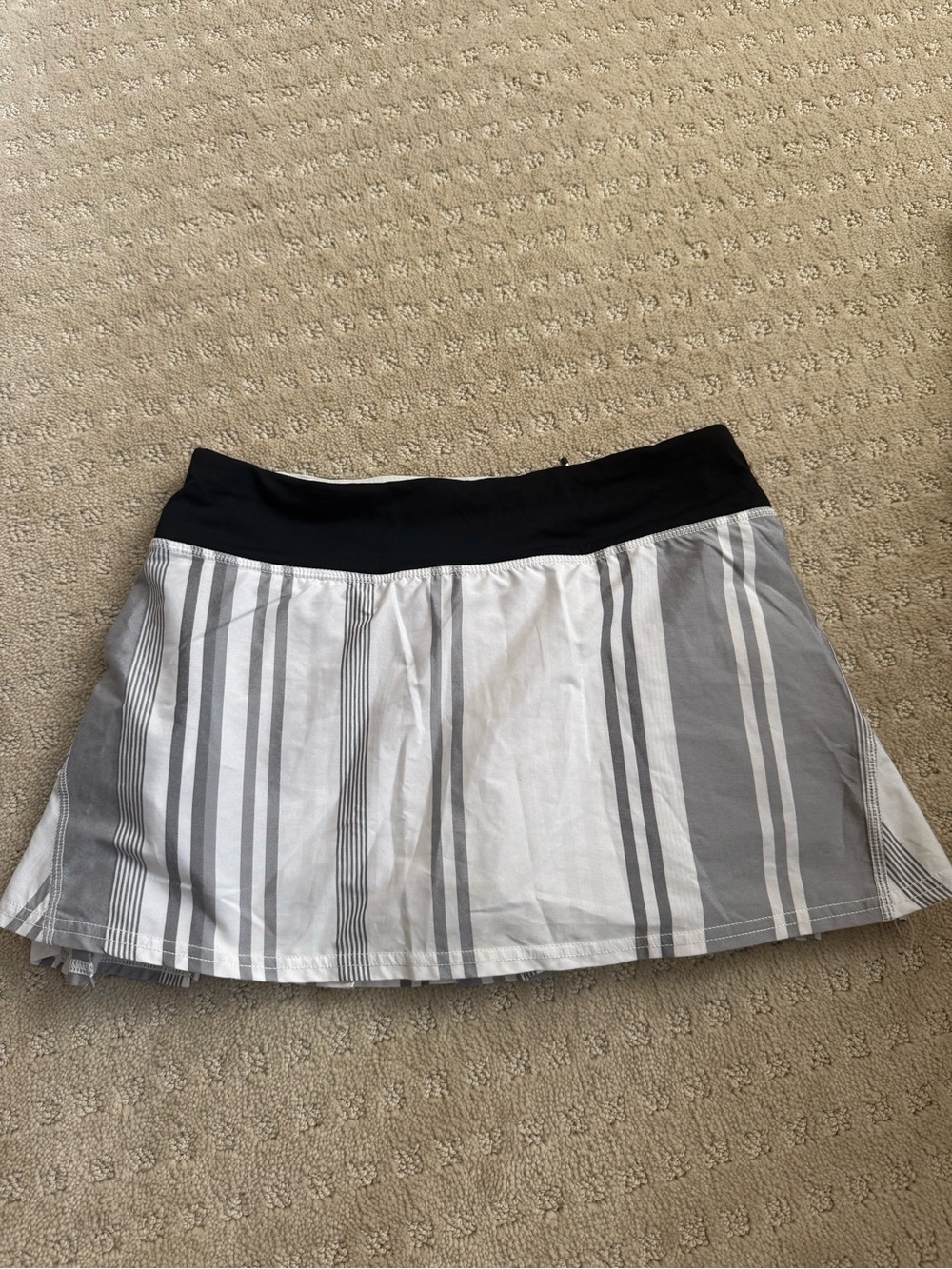 lululemon athletica White and Gray Striped Mini Skirt with Black Waistband